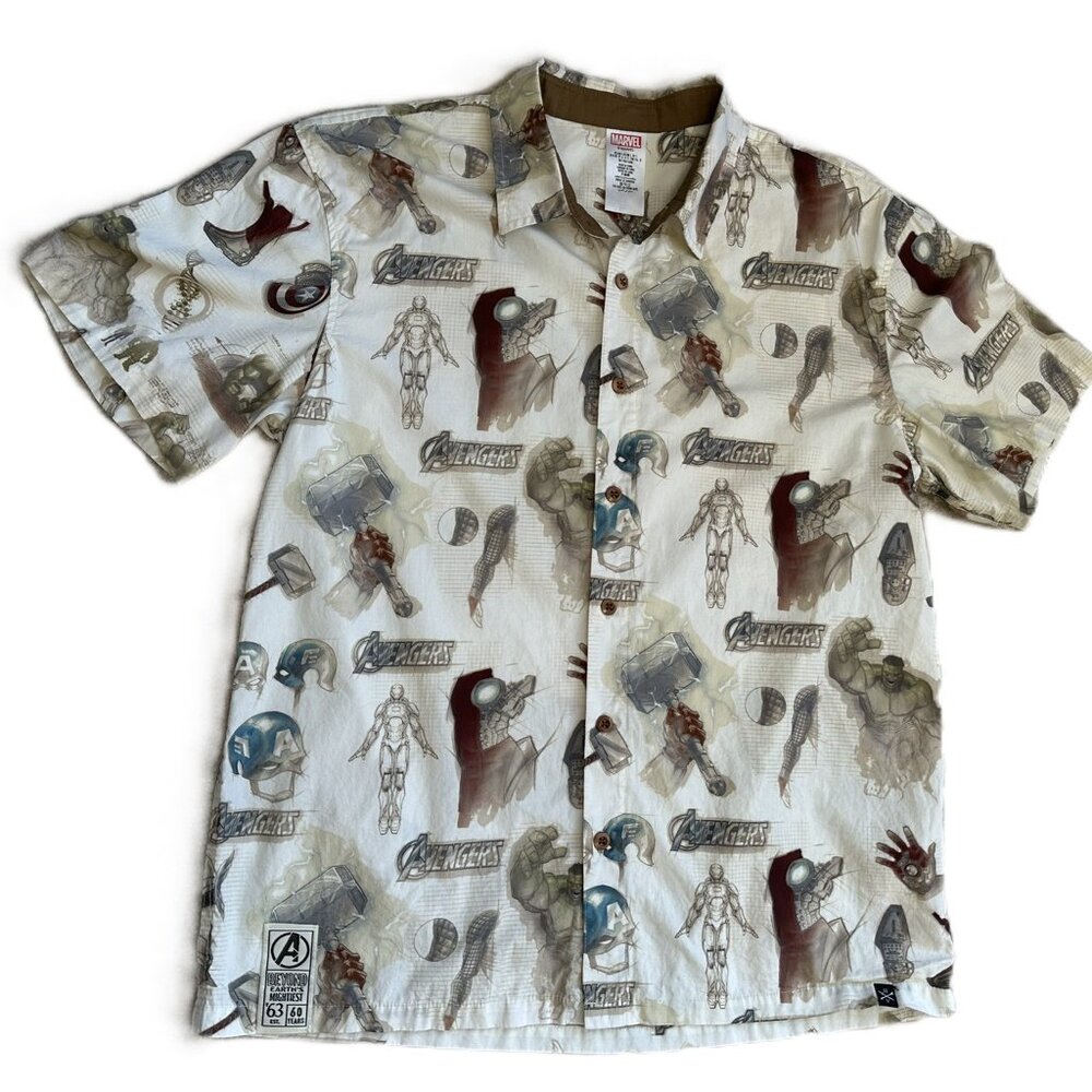 Disney Parks Marvel Avengers 60th Anniversary Button Down Shirt Men's Large